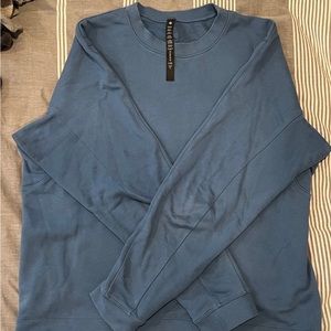 Lululemon crewneck